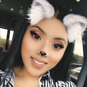 Meet your Posher, Itzel